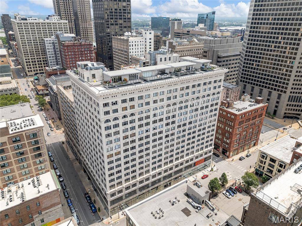 915 Olive ST, St Louis, MO 63101