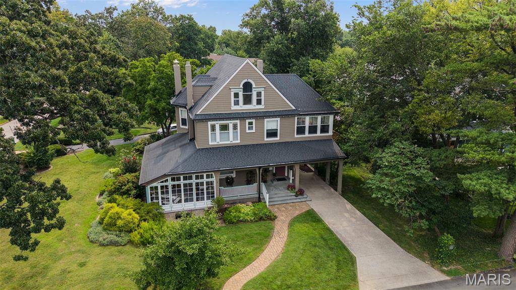 400 Miriam AVE, Kirkwood, MO 63122