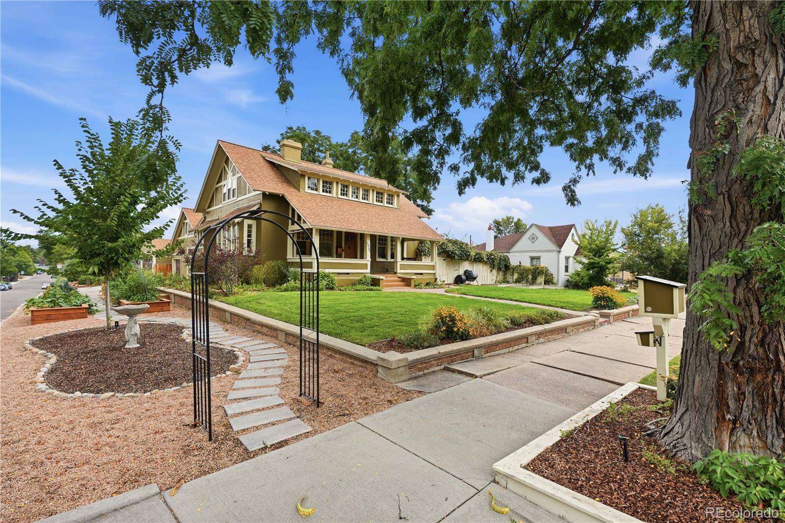 3839 W 46th AVE, Denver, CO 80211