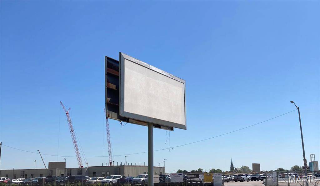 1525 N Jefferson AVE, St Louis, MO 63106