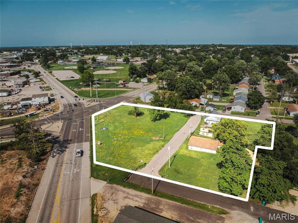 720 W Springfield RD, Sullivan, MO 63080