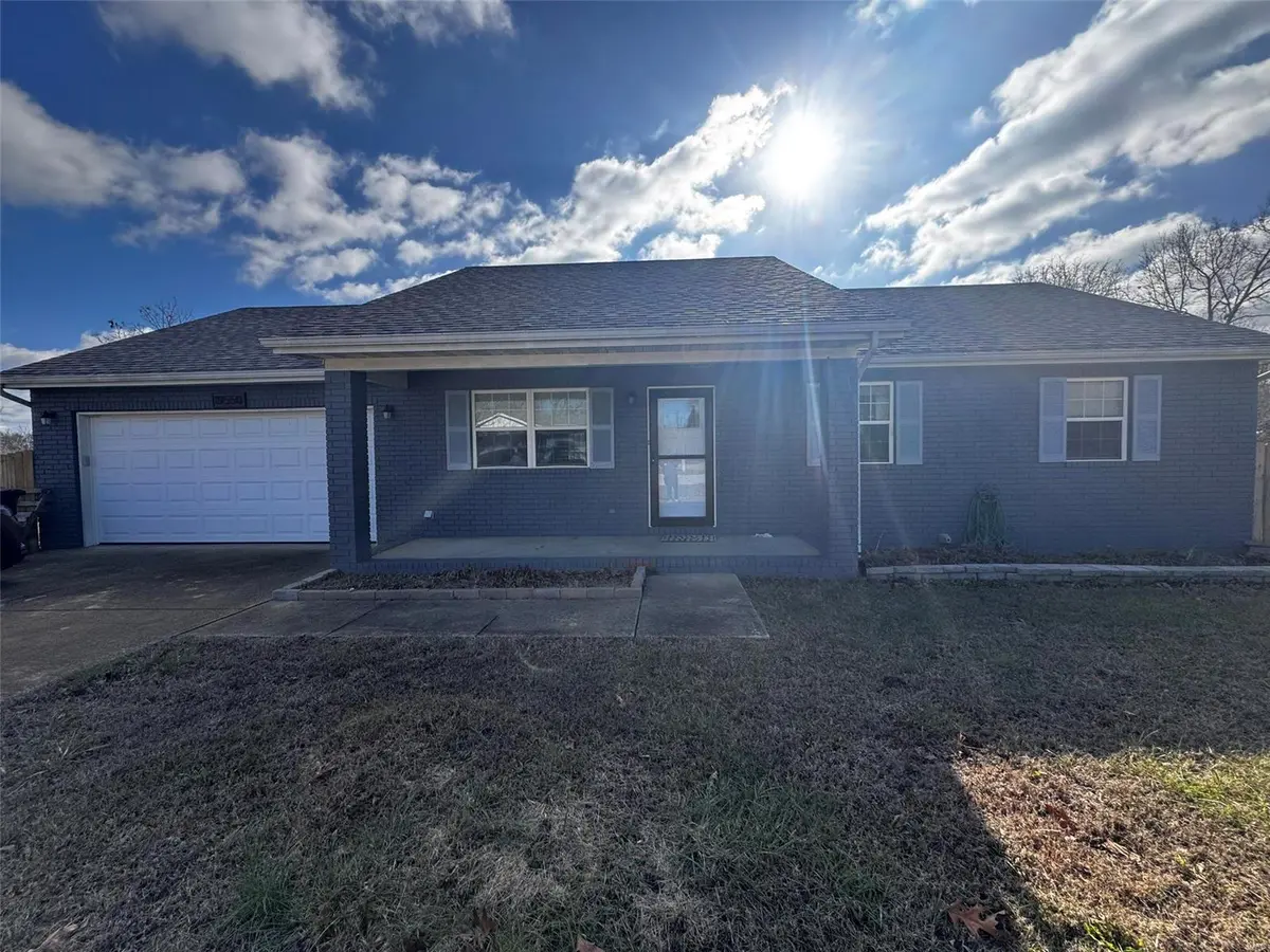 19550 Lilly LN, Waynesville, MO 65583