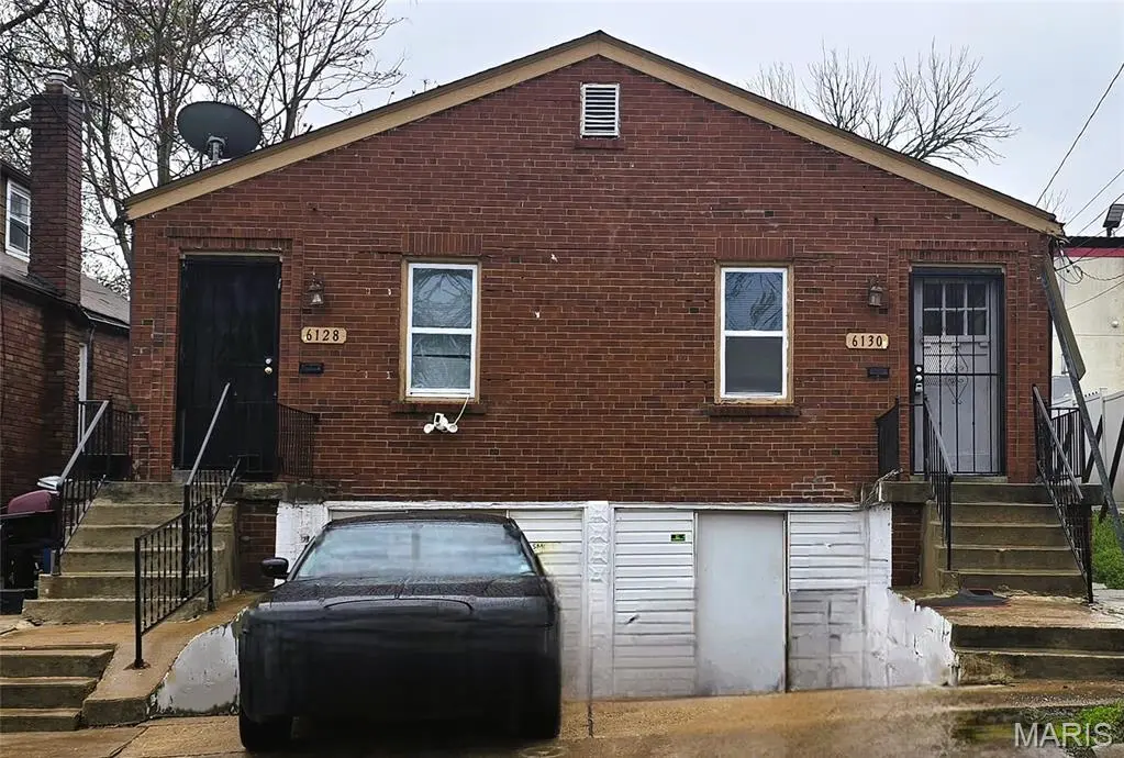 6128 Bircher ST, St Louis, MO 63120