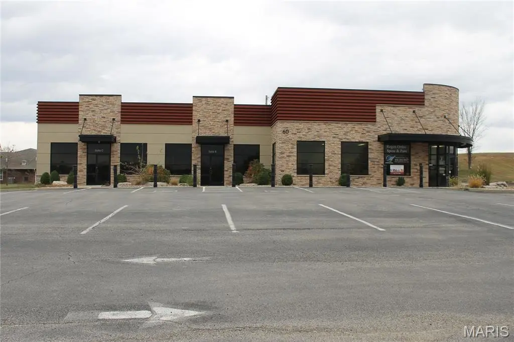 60 Business Park Drive DR #B, Troy, MO 63379