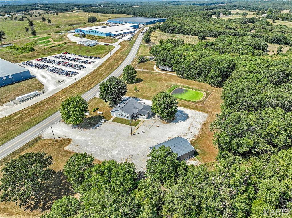 36650 Highway 63 N, Vienna, MO 65582