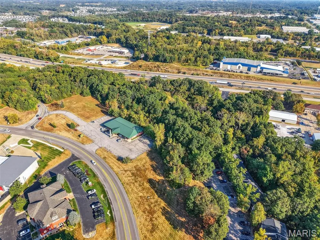8.19 Ac Veterans Memorial Pkwy, Lake St Louis, MO 63367