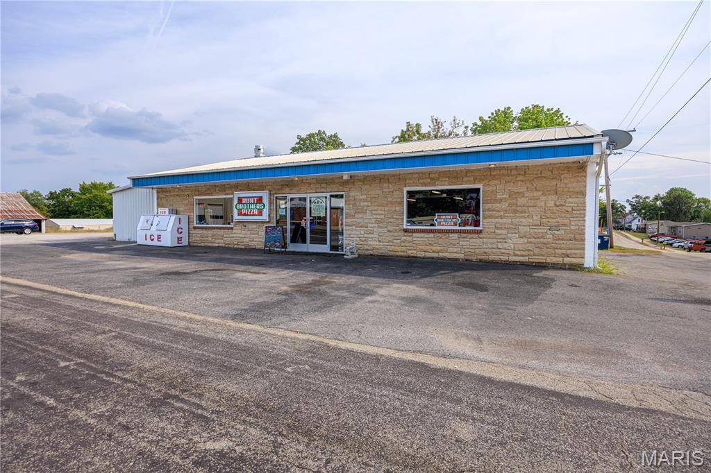4053 State Highway E, Oak Ridge, MO 63769