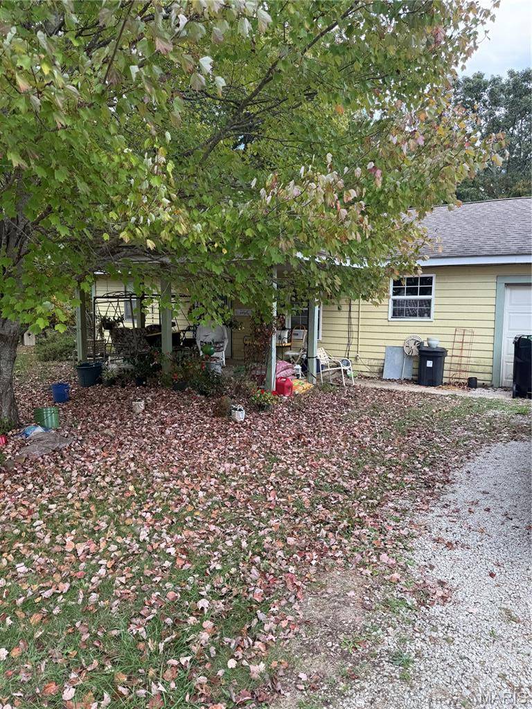 34 Jana LN, St James, MO 65559