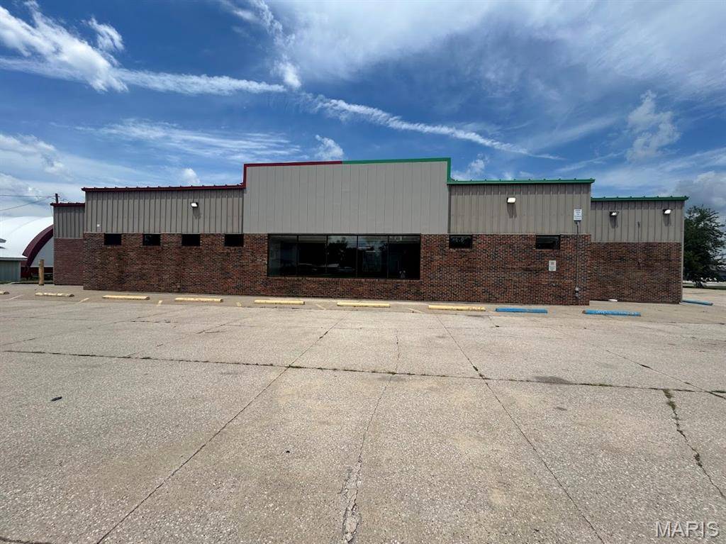 109 Clark Street, La Plata, MO 63549