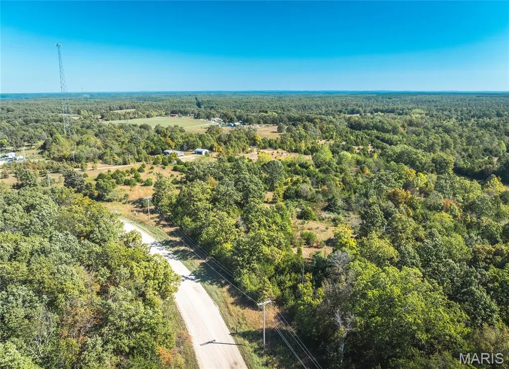 000 Highway J, Newburg, MO 65550