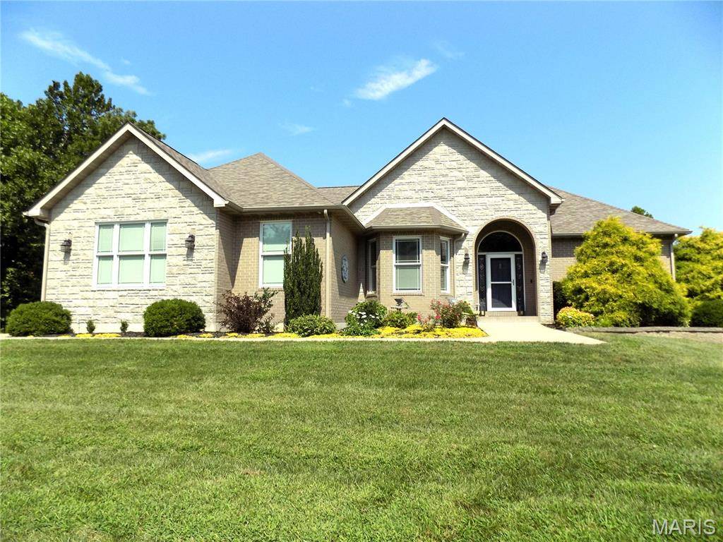 1011 Carriage LN, Rolla, MO 65401
