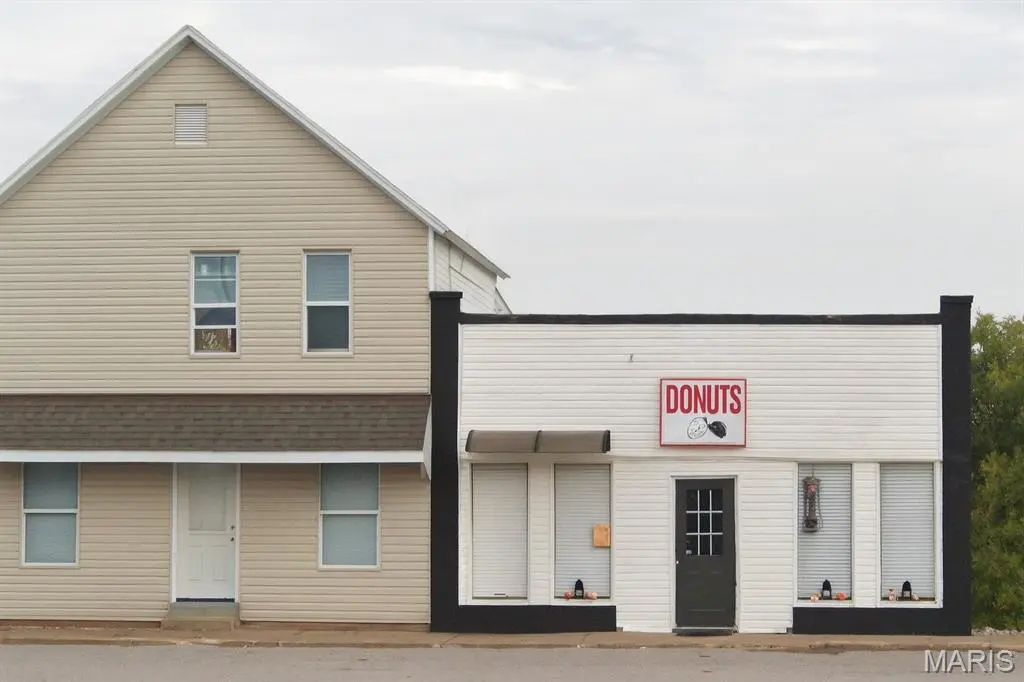 114 The SQ #112, Linn, MO 65051