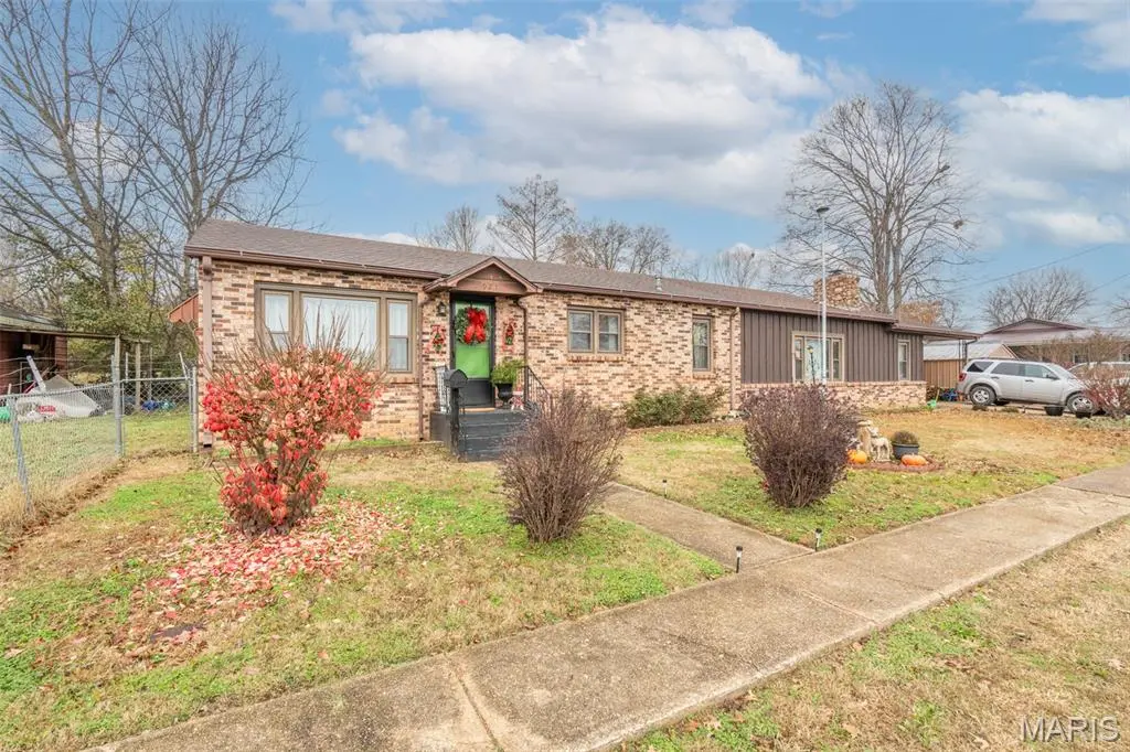 927 N 2nd ST, Piedmont, MO 63957