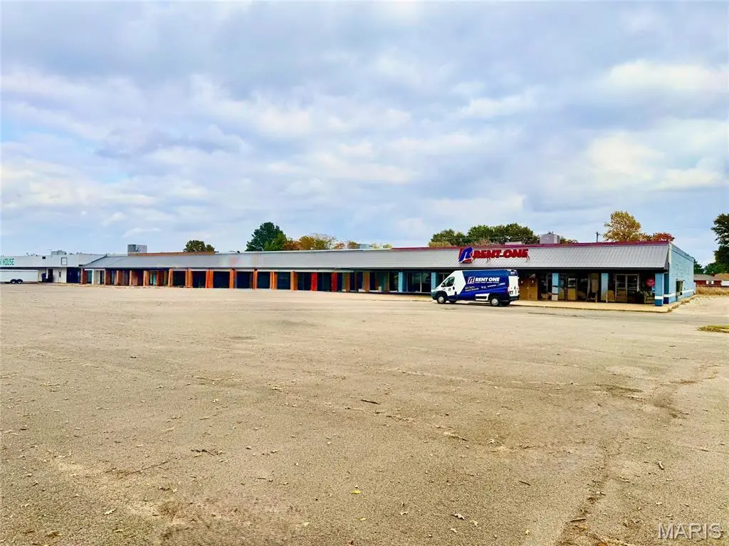 1100 N Douglass ST, Malden, MO 63863