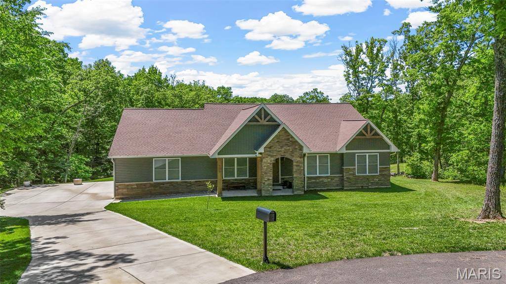 506 Fennel CT, Foristell, MO 63348