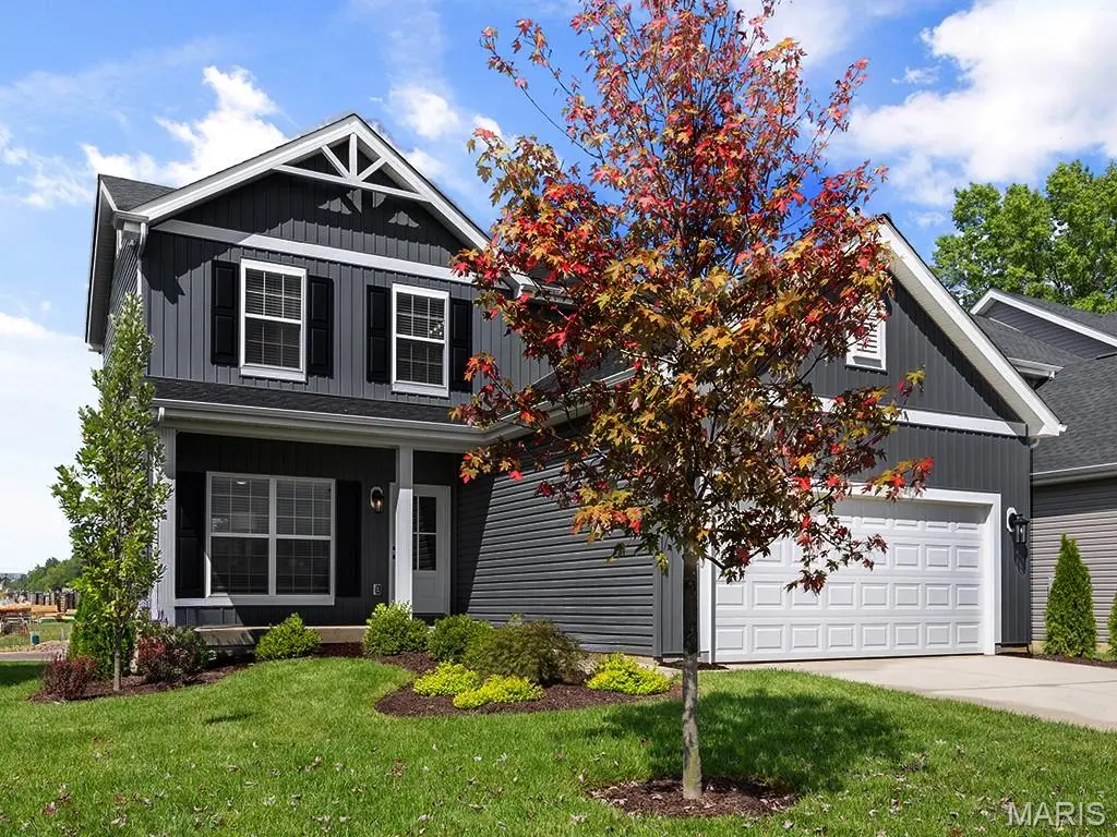 384 Butterfly Garden LN, Wentzville, MO 63385