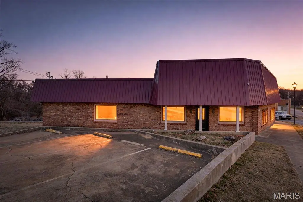 120 W Main ST, Park Hills, MO 63601