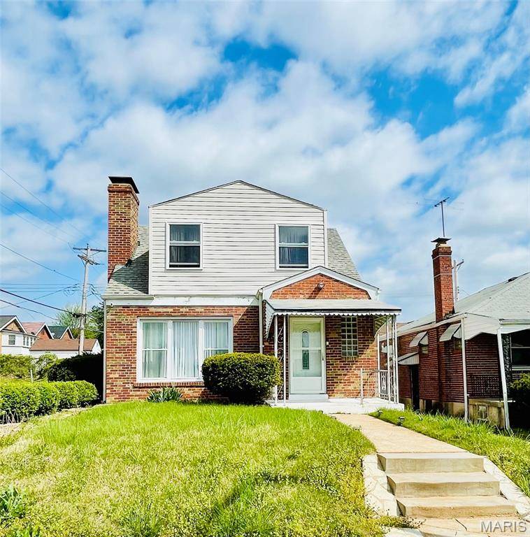 1439 McLaran AVE, St Louis, MO 63147