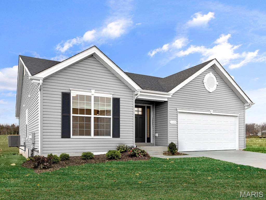 16777 Pebble Stone DR, Florissant, MO 63031