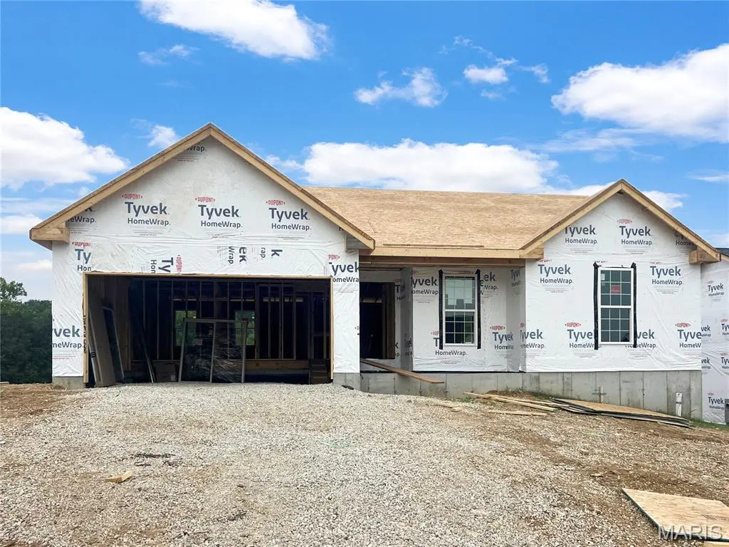 2317 Hank's Close CT #186 STB, Washington, MO 63090