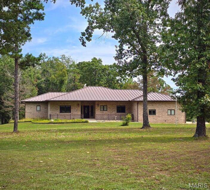 20404 Alpine Trail, Raymondville, MO 65555