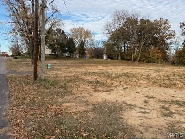 1000 N Middle ST, Cape Girardeau, MO 63701