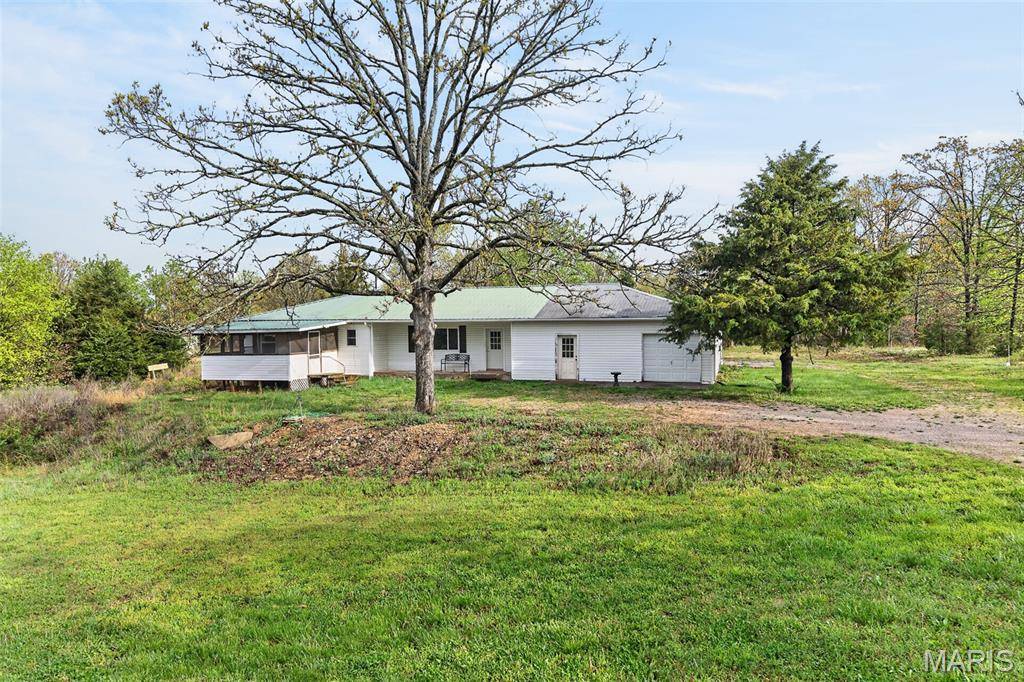 12811 Highway 64, Lebanon, MO 65536