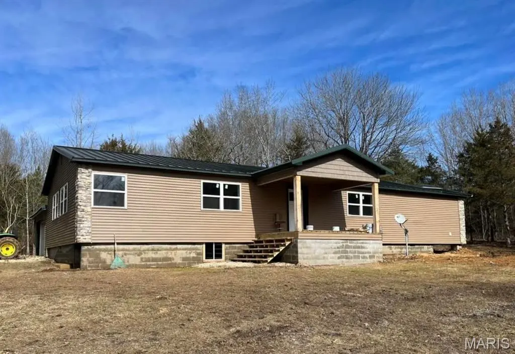 201 Ripley E-4, Doniphan, MO 63935