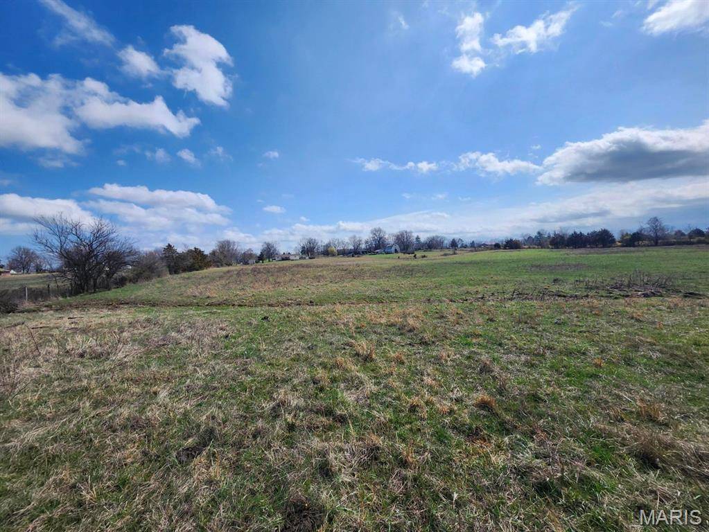 000 M-Morris RD, Mountain Grove, MO 65711