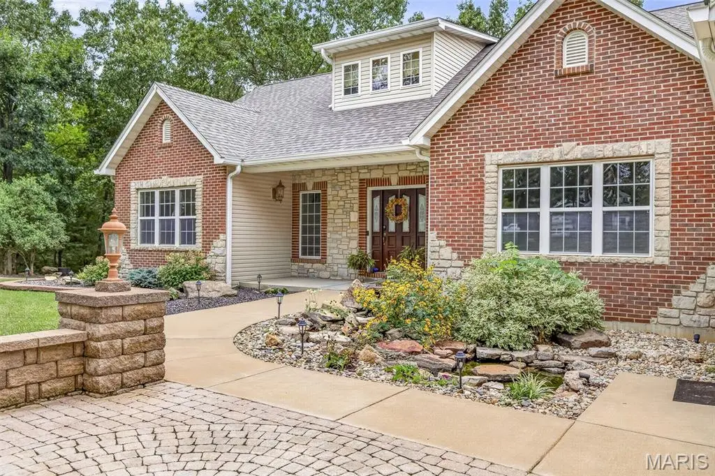 800 Bonhomme Creek CT, Bonne Terre, MO 63628