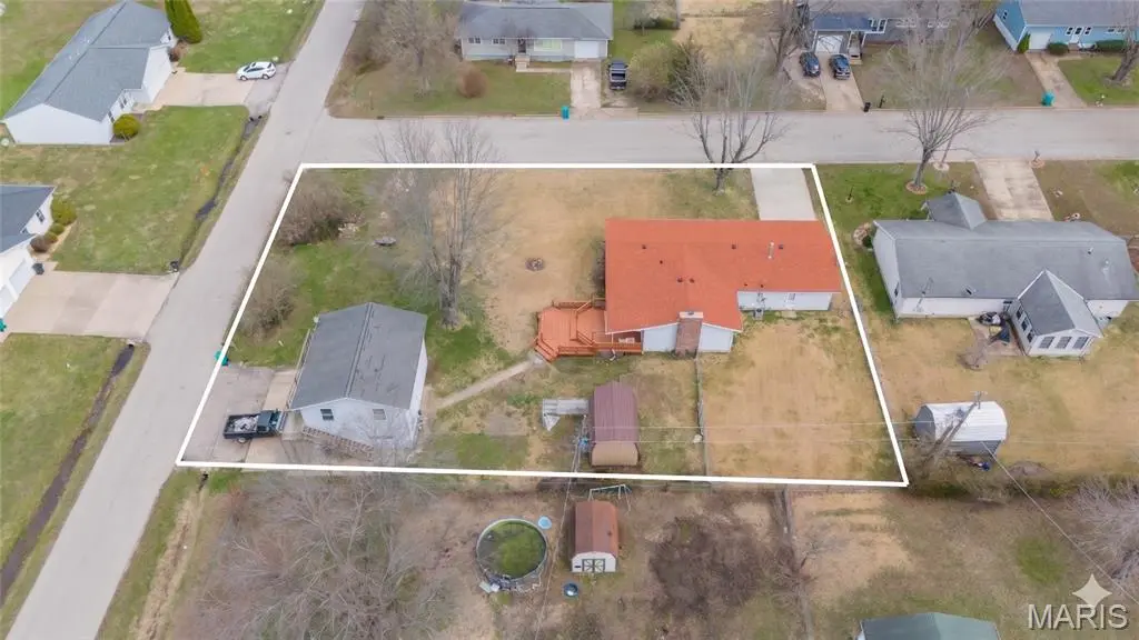 402 Locust ST, Cuba, MO 65453