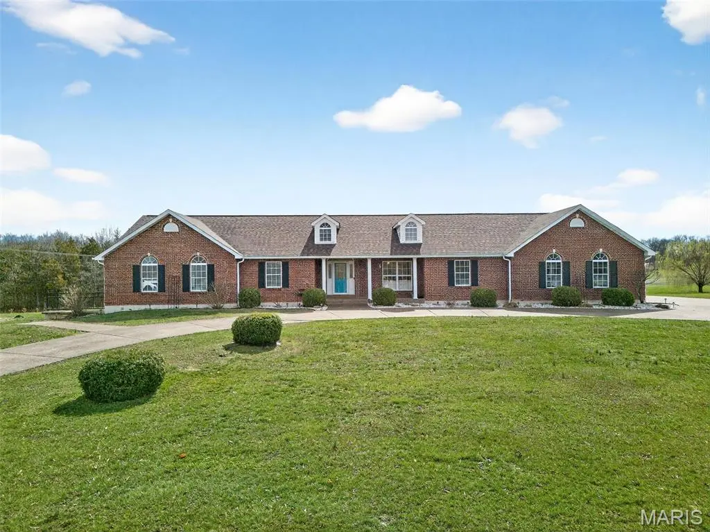 16310 Sugar Pine CT, Wright City, MO 63390