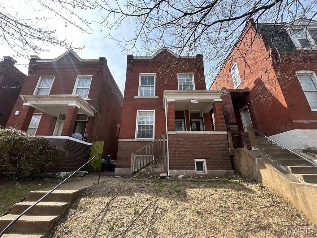 4635 Oregon AVE, St Louis, MO 63111