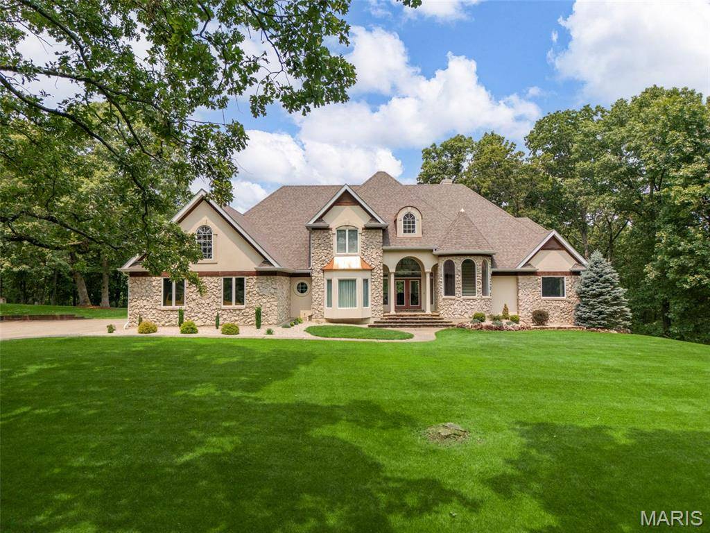 20 Dumont CT, Foristell, MO 63348