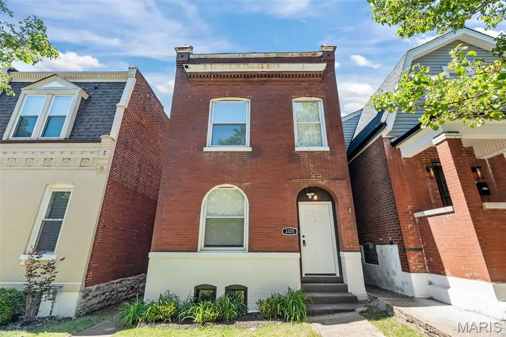 3325 Minnesota AVE, St Louis, MO 63118