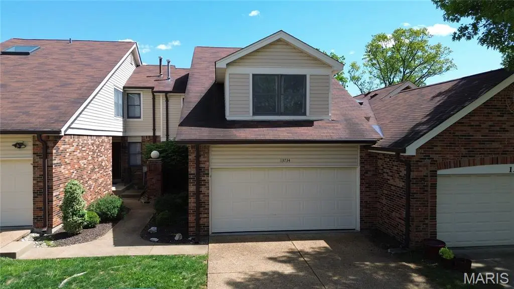 13734 La Conte CT, St Louis, MO 63128