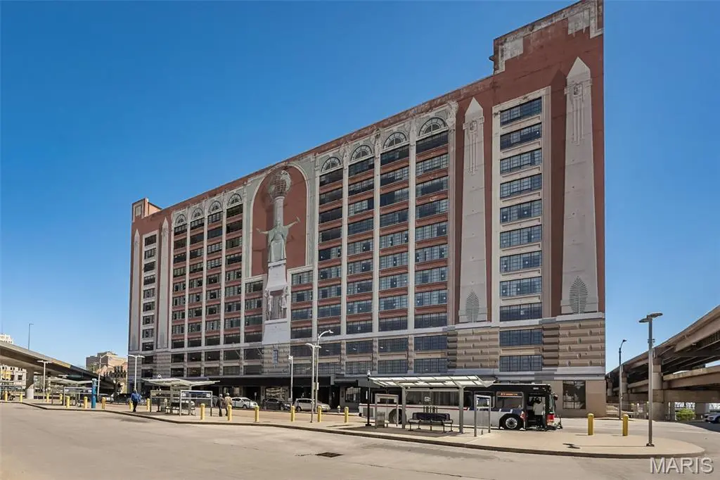 400 S 14th ST #1218, St Louis, MO 63103