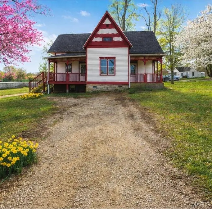 722 M- Maple ST, Mountain Grove, MO 65711