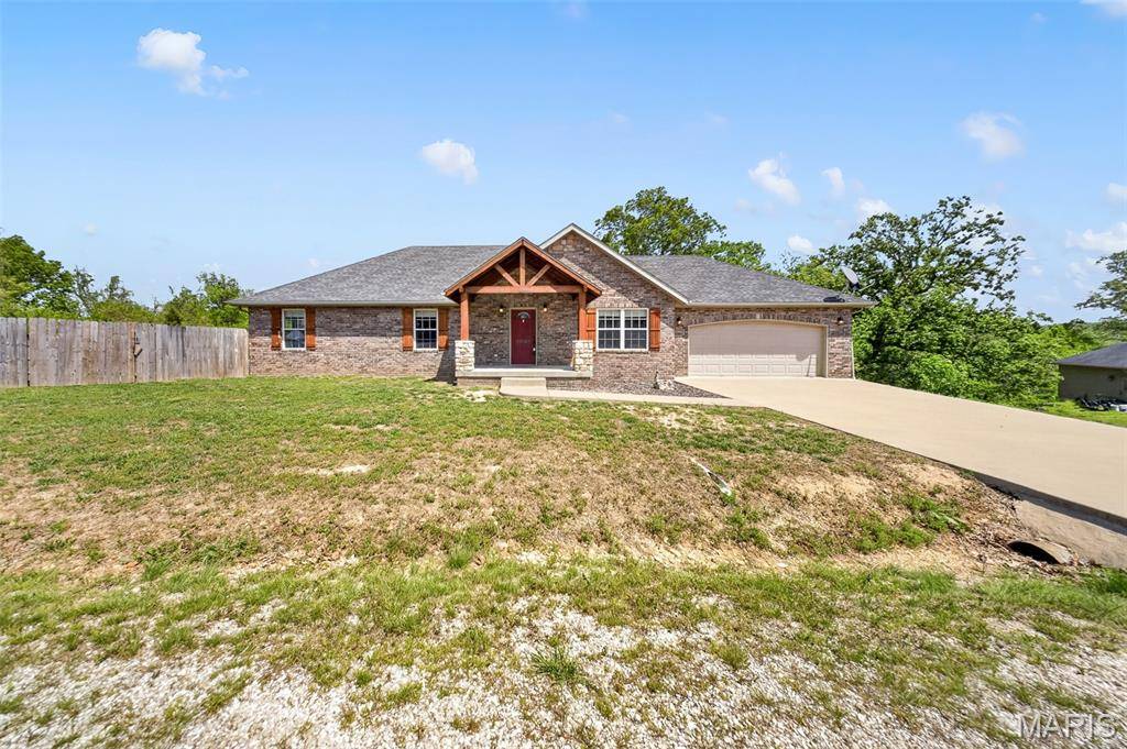 20164 Helios LN, St Robert, MO 65584