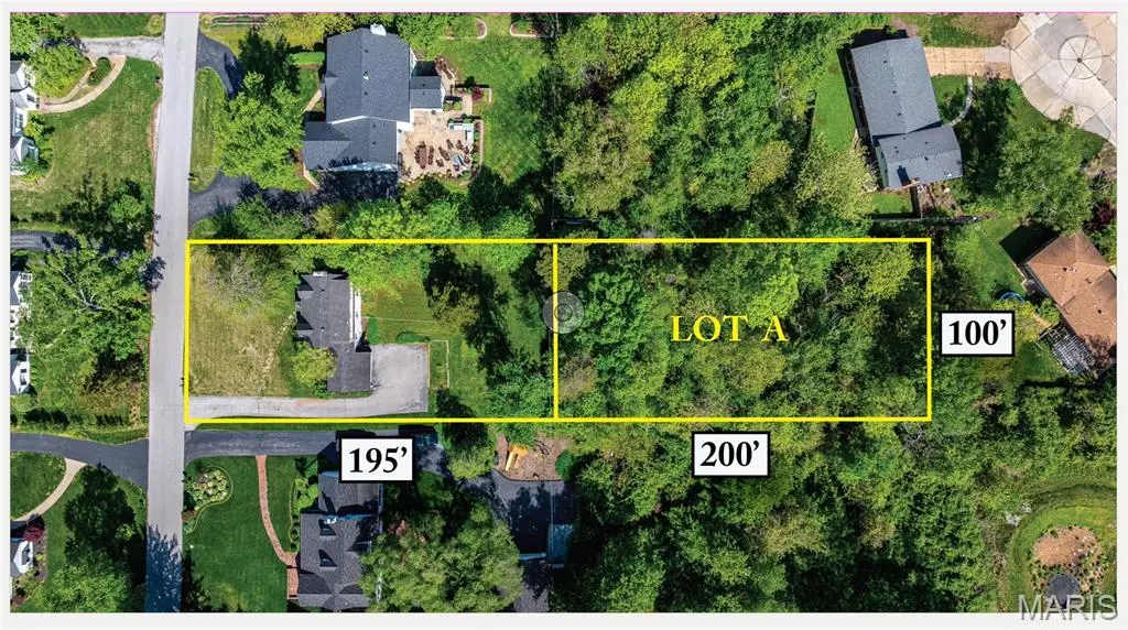 908 Woodshire Lane + Lot A, Creve Coeur, MO 63141