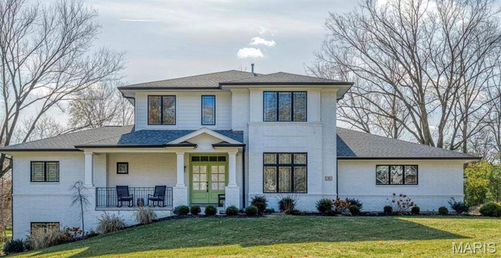 9821 Warington SQ, Creve Coeur, MO 63141