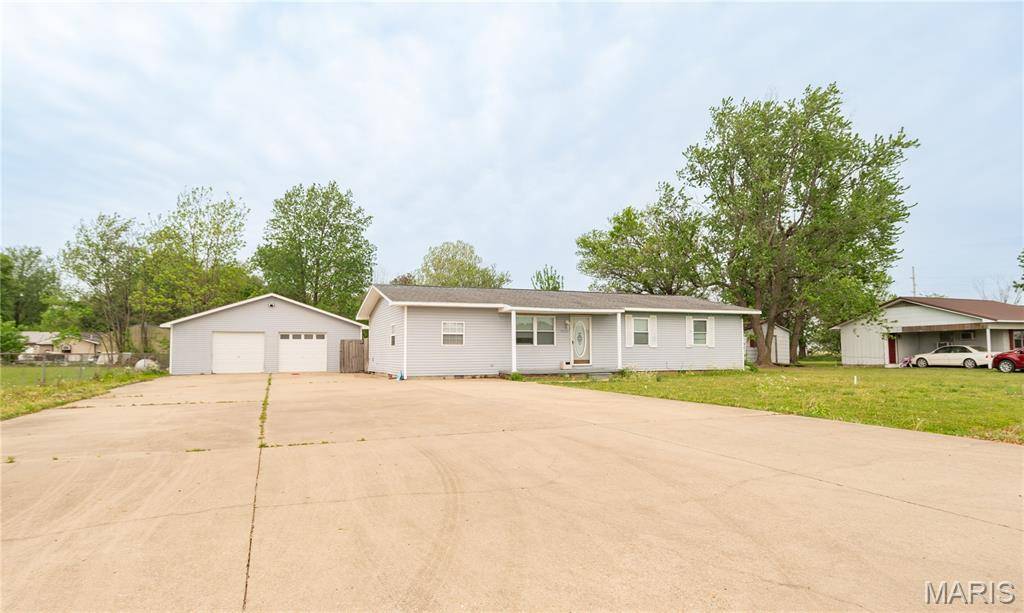 39947 James Ward ST, Malden, MO 63863