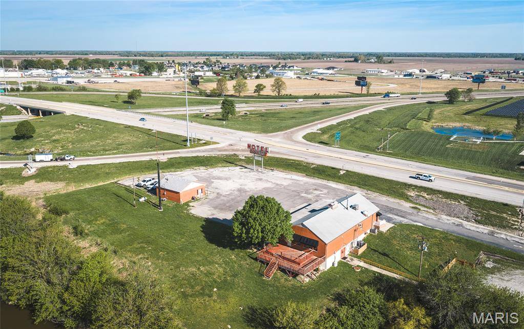 9180 State Route 140, Hamel, IL 62046