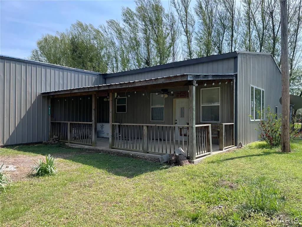 172 Wayne 350, Piedmont, MO 63957