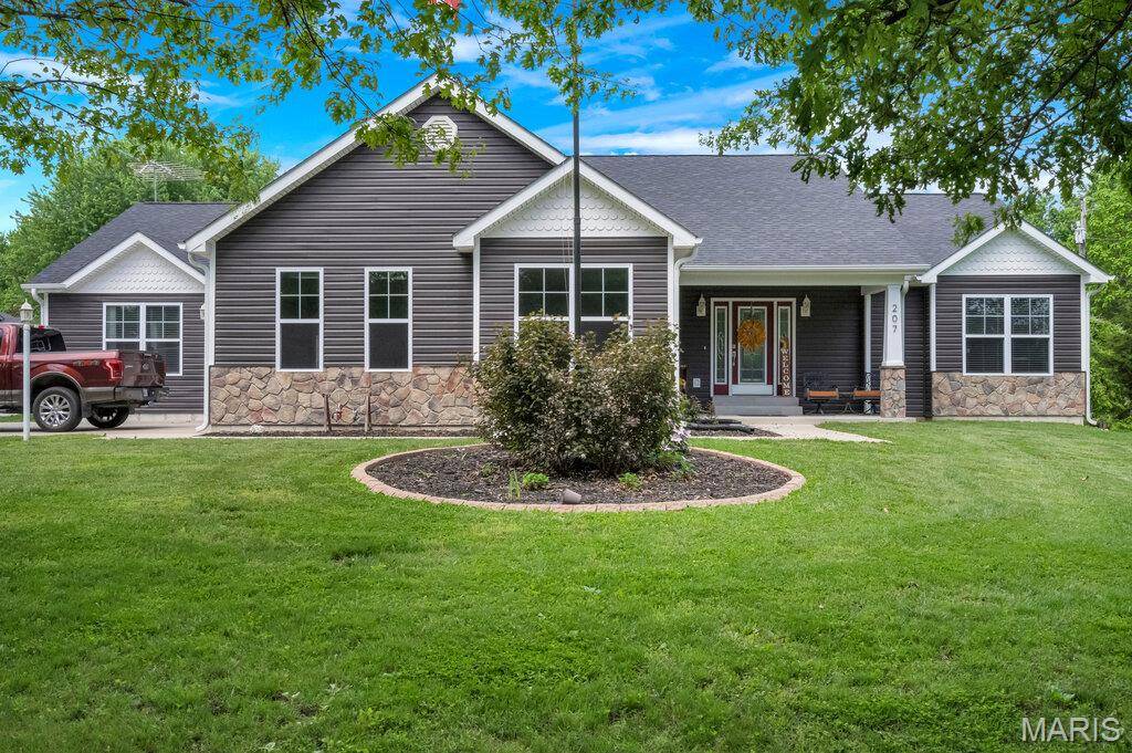 207 E Foreman ST, Jonesburg, MO 63351