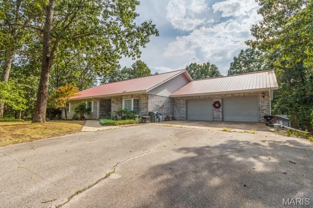 17140 Lemming LN, St Robert, MO 65584