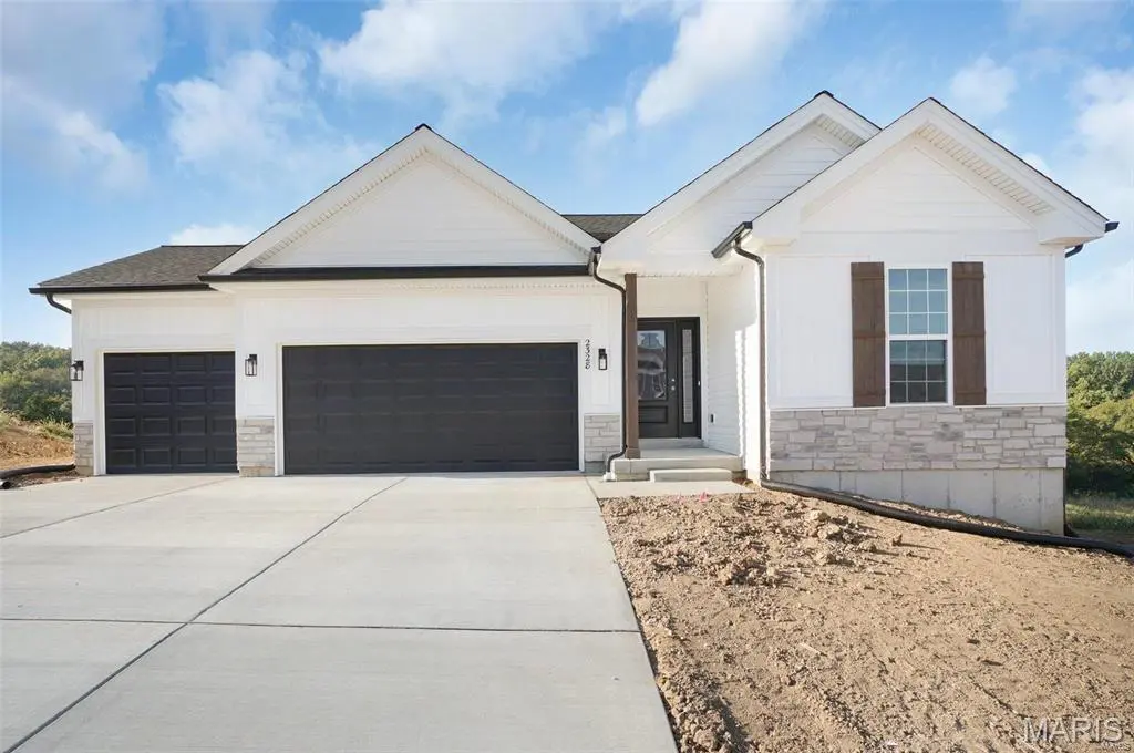 165 Pellin's #165 STB, Washington, MO 63090