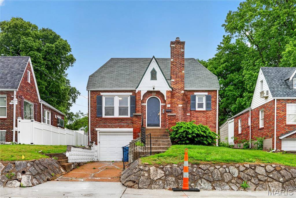 21 Robert AVE, St Louis, MO 63135