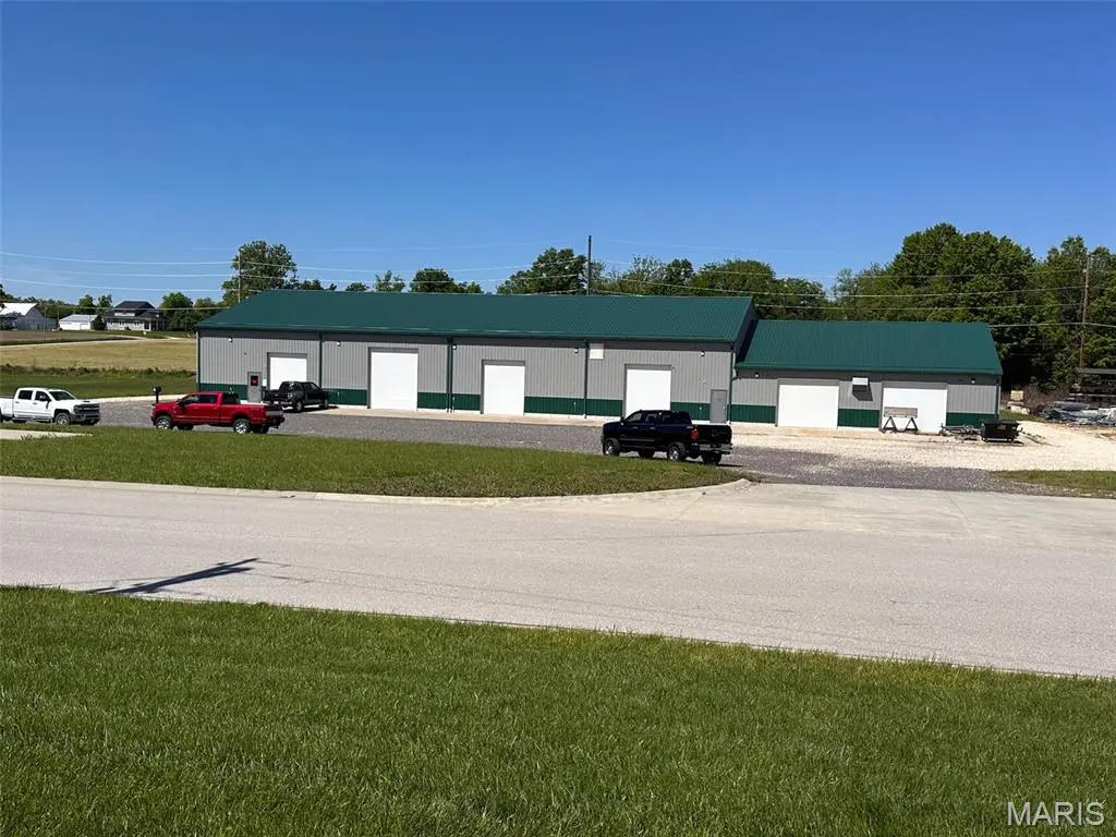 303 Industrial DR, New Haven, MO 63068