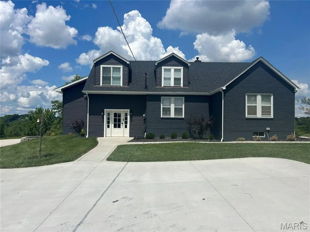 5370 Highway 100, Washington, MO 63090